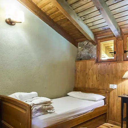 Cal Cardina Holiday home